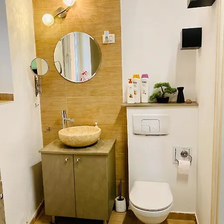 Rhea Loft Old Town *